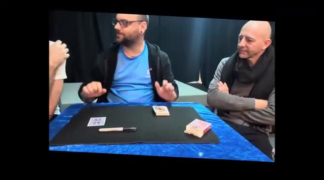 ホワイトバック予言 （クリーンな予言）｜カードマジック,予知・予言や