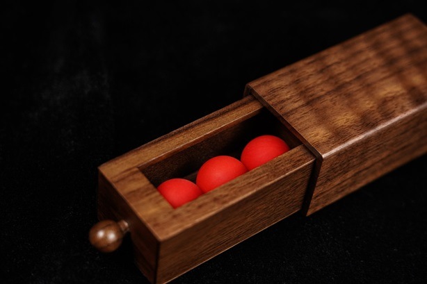 スリー・ボディ・ゲーム（進化した木箱の4Dボールトリック）｜その他