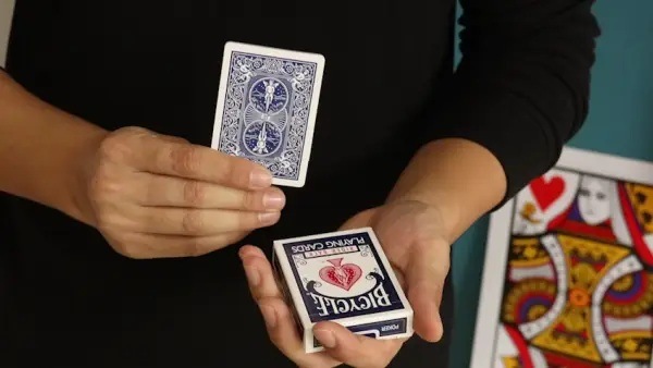 ETボックス（カードとケースが同時に変化）｜カードマジック,変化