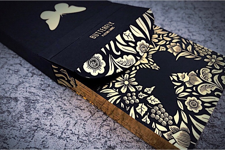 バタフライ・デック（Limited Edition：黒、銀、金）｜カードマジック
