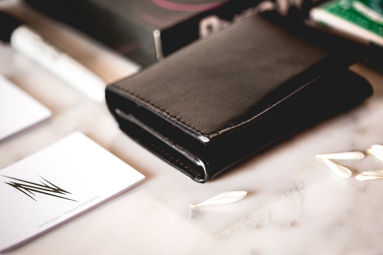 パイロ・ワレット（燃える名刺入れ：電子式）