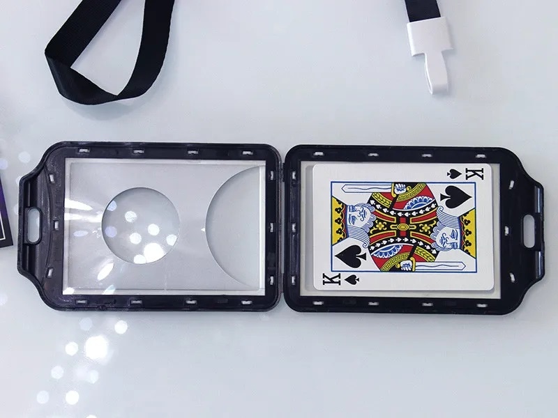 VIPカード・コンプレッション(カードの圧縮)