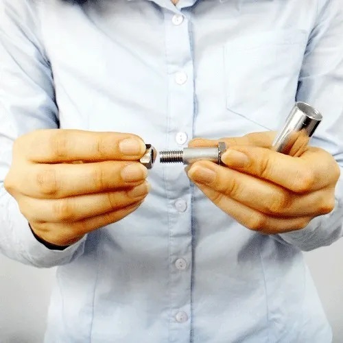 ナッティー・ナット（魔法のように外れるナット）