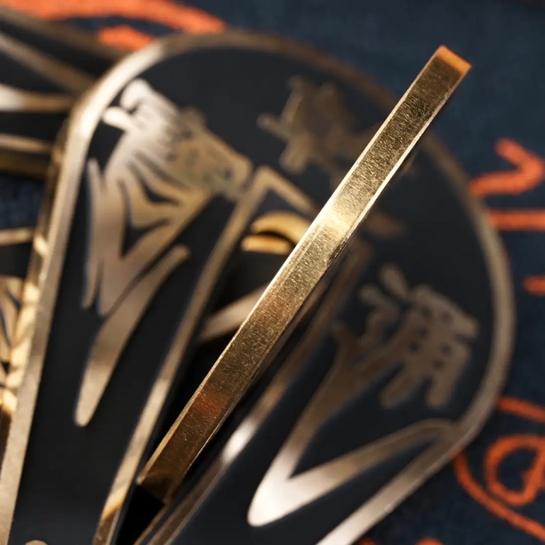 SCC： 黒（伸びるチャイニーズコイン）