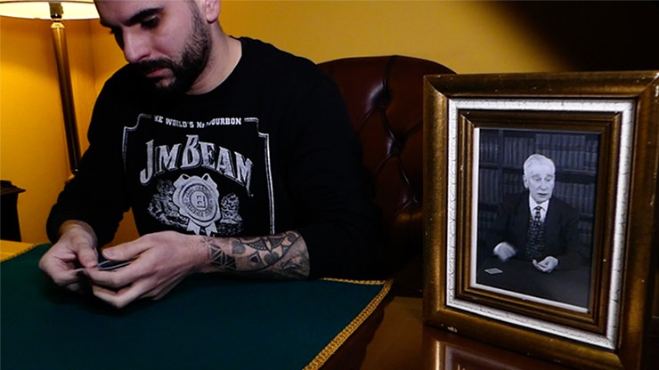 クレイジー・ダズル（カードの色、柄が次々と変化）