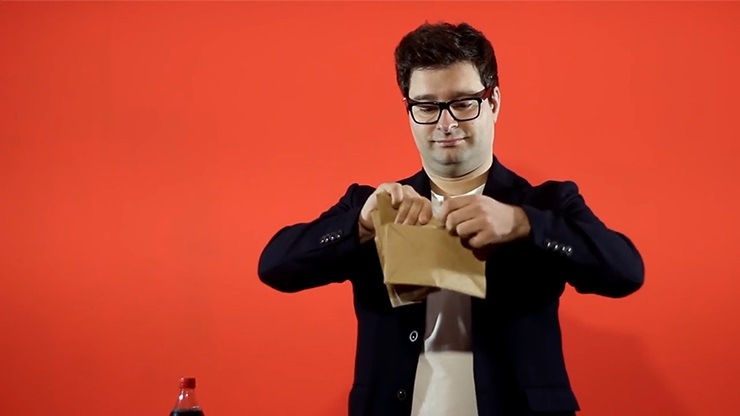 アストニッシング・ボトル（ボトルの消失と出現）