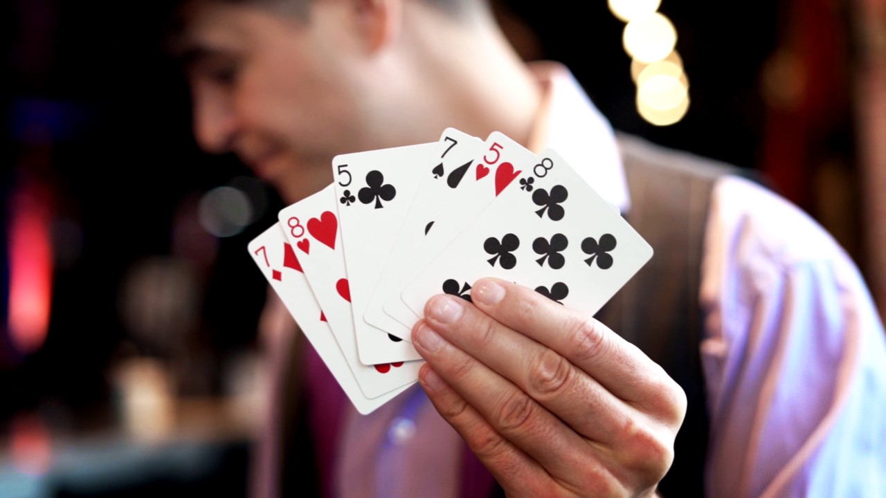 リミテッド・エディション・デラックス(観客が覚えたカードを完全に消失させる)