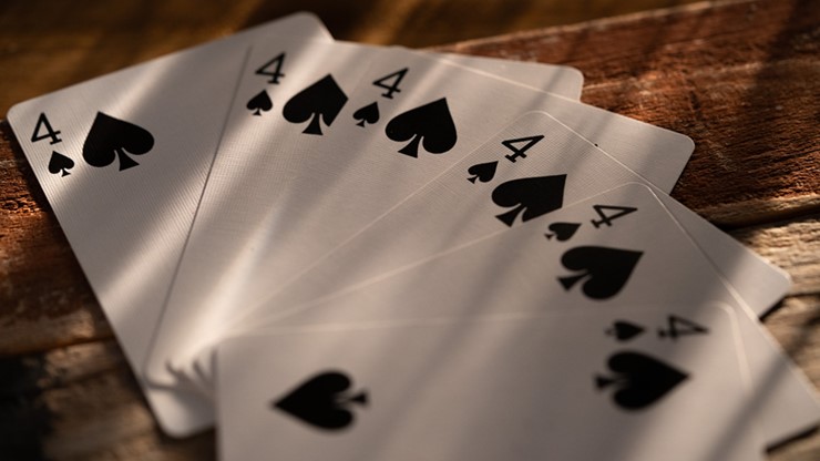 4 フラッシュ（ブランクカードがスペードの4に！）