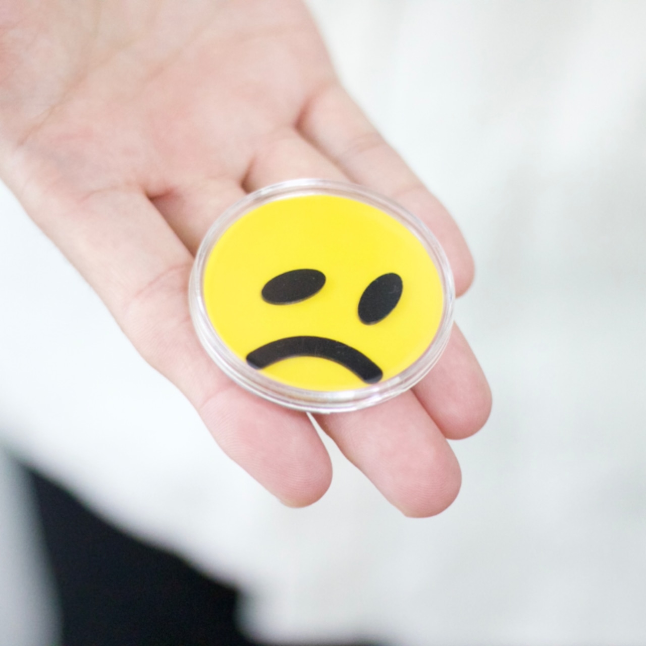 フェイスプリディクション（スマイルマークを予言）