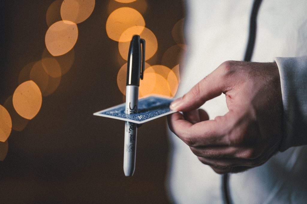 クアンタム(ペンが貫通し動く)