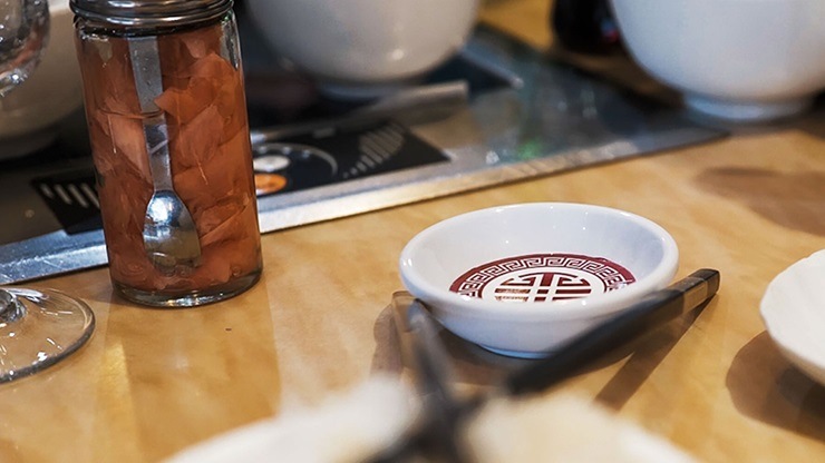 スイッチ・カップ（小皿でスイッチ）