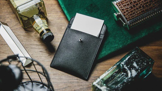 ザ・ムーン（ミラーを使ったコイン・ルーティン）