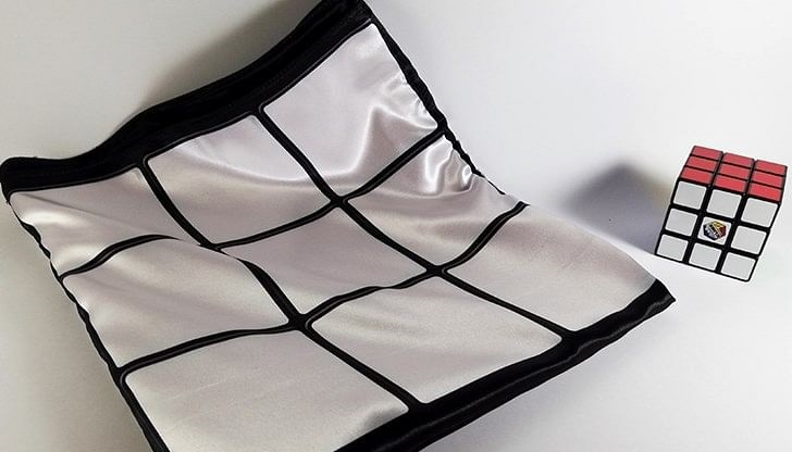 キュービック（カメレオンバッグを現代風にアレンジ）