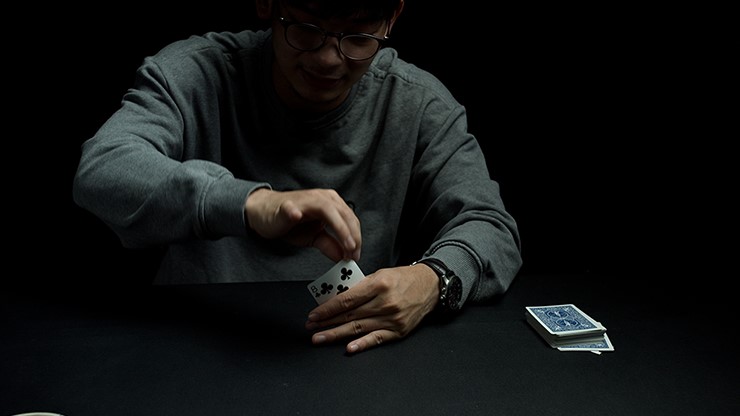 ワームホール（一瞬で美しい消失）