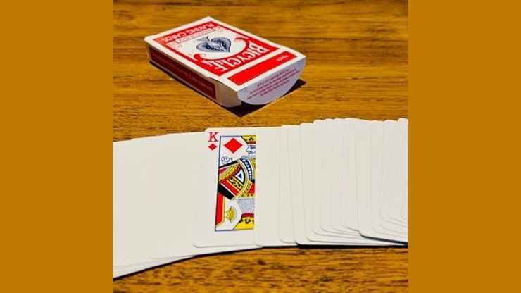 【値下げ】カードマジック アマー DVD 4巻 英語版【デック付】 カードマジック アマー DVD 4巻 英語版【デック付】 Amazon.co