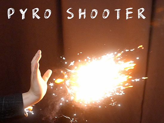 キャノン・フラッシャー（空の手から火の玉)