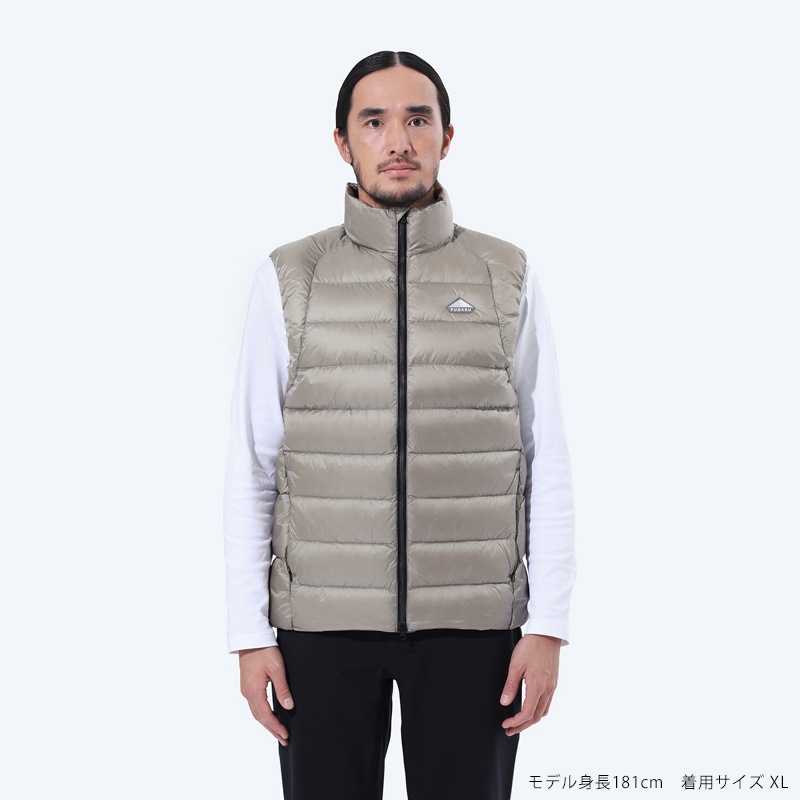 DOWN VEST