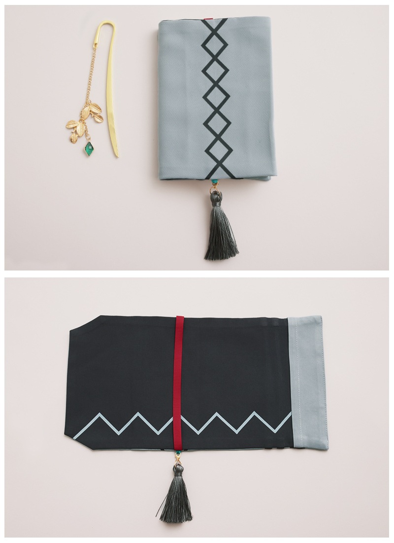 真瀞ろぎさんコラボ第2弾 真瀞ろぎ2周年記念 ブックカバー＆栞｜ Favorite