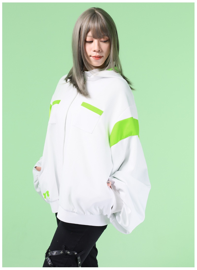 ✨ゆり✨ TUTTO PICCORO アウター パーカー ジャージ 愛咲よつのはコラボ うしゃ耳ゆるっとジャージパーカー ｜ Favorite