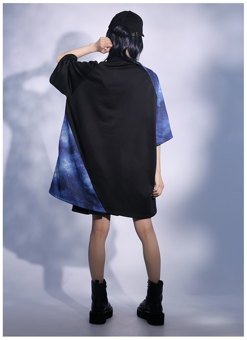希少 宇宙柄 アートトップス ノースリーブ 個性的 プリーツ風 宇宙柄切替ユニセックスTシャツ ｜ Favoriteオリジナル