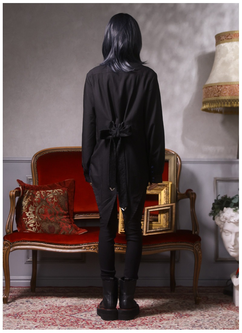 燕尾ヴァンパイアシャツ ｜ Favoriteオリジナル