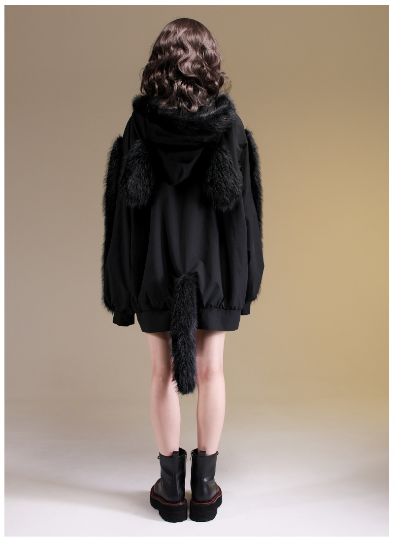 魔法使いの嫁 コラボ ルツのマウンテンパーカー ｜ Favorite