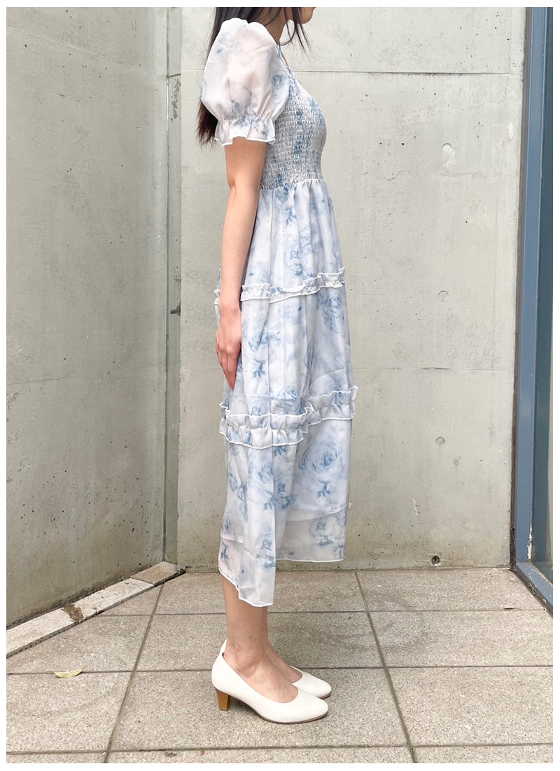 極美品ファミリア❤️花模様ワンピース一体型〜半袖カバーオール