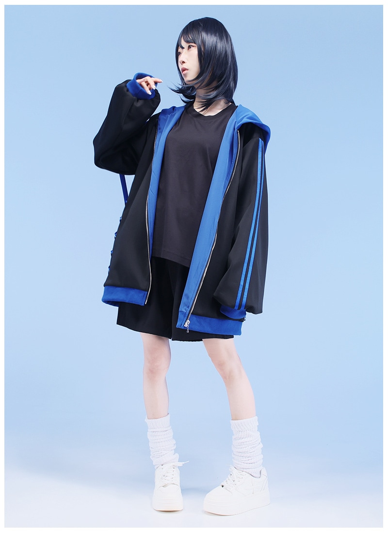 何者にもなれないちゃんコラボ なれないちゃんとおそろいパーカー