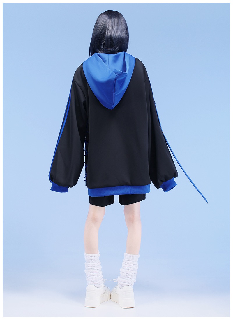 何者にもなれないちゃんコラボ なれないちゃんとおそろいパーカー