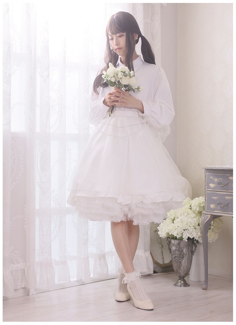 10%OFF】【最短即日出荷】秘め事の花言葉＊贅沢重ねのパニエにもなる