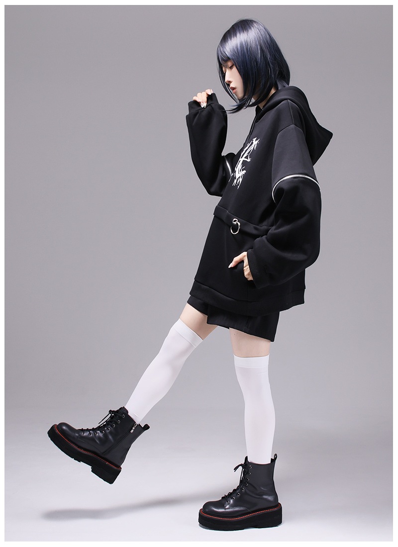 長兎路こよりさんコラボ むろむちゃんパーカー｜ Favorite