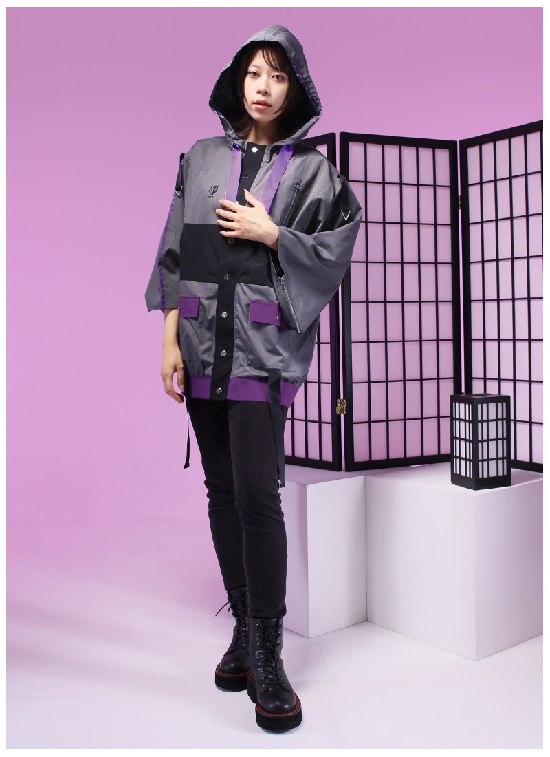 専用になりました。新品、オレボレプラ フラワー柄アウターです、 ゴブラン花柄ショート丈ジャケット ankoROCK(アンコロック