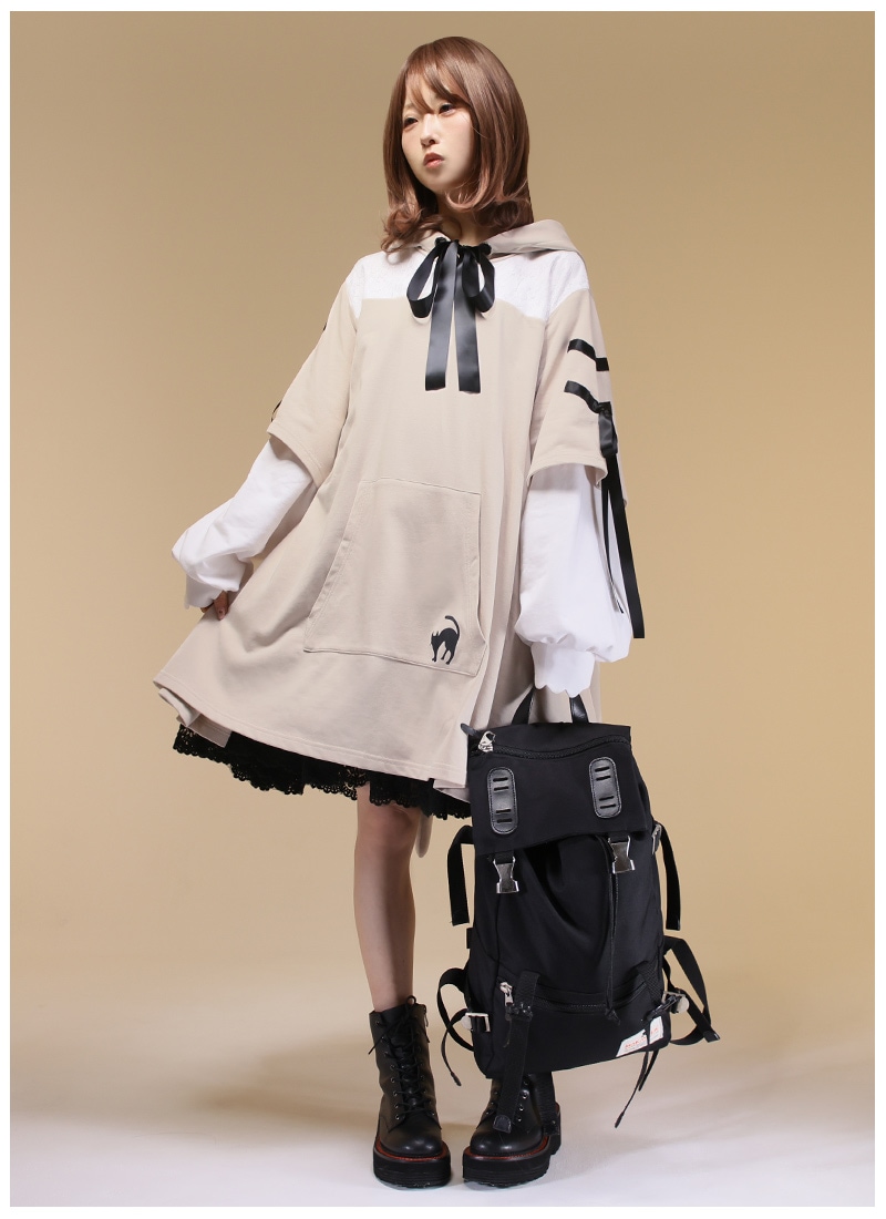 おすましネコパーカーワンピース｜ Favoriteオリジナル