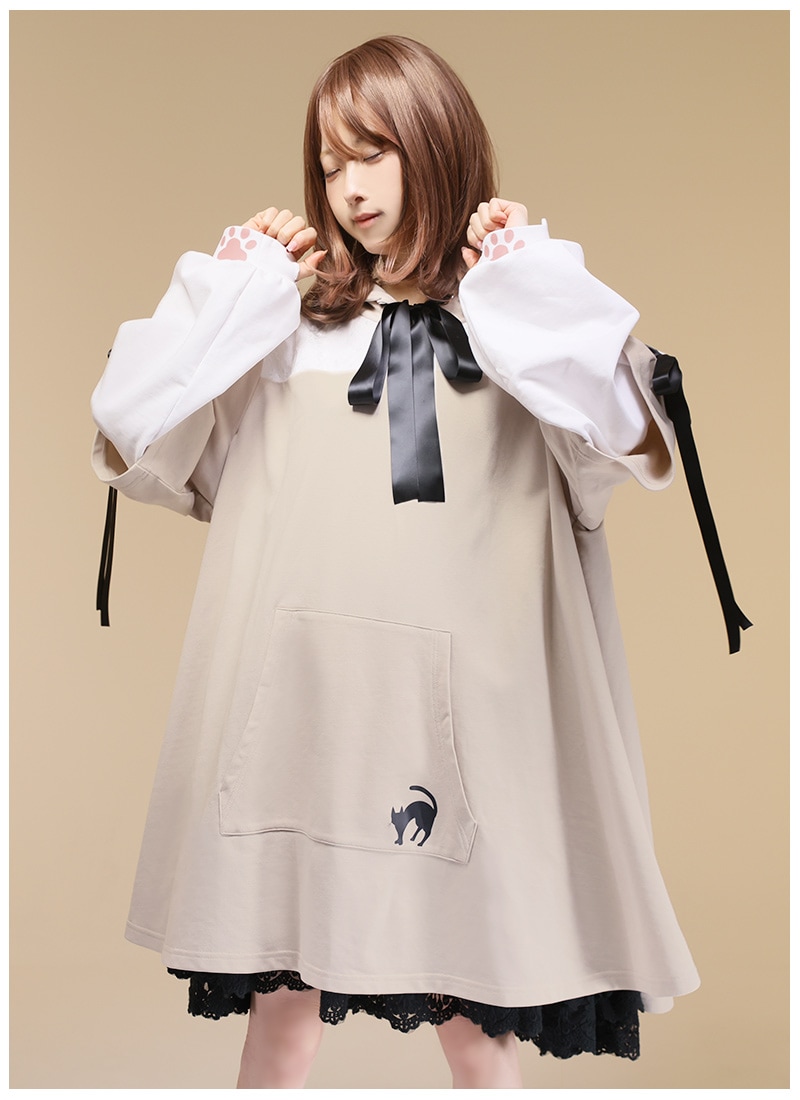 おすましネコパーカーワンピース｜ Favoriteオリジナル