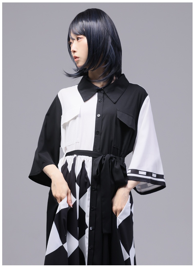 ブラック×スカーフ柄の大人のマキシ丈ビッグワンピース ｜ Favorite