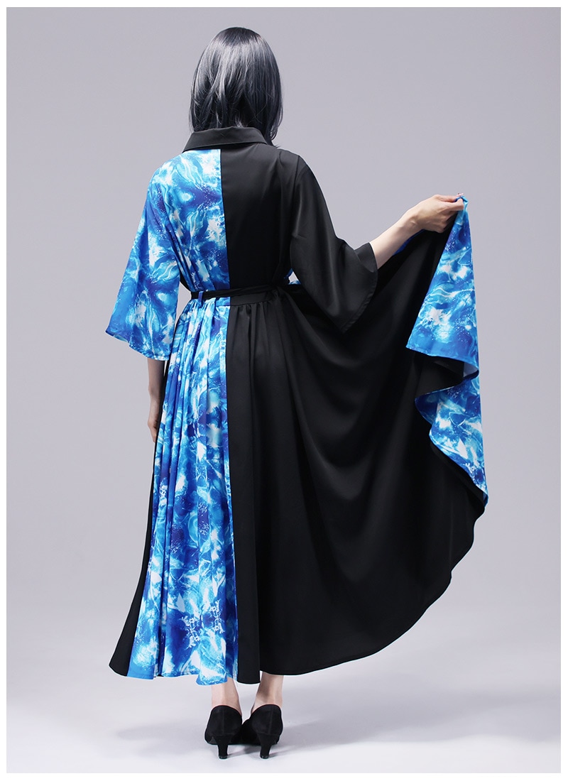 ブラック×スカーフ柄の大人のマキシ丈ビッグワンピース ｜ Favorite