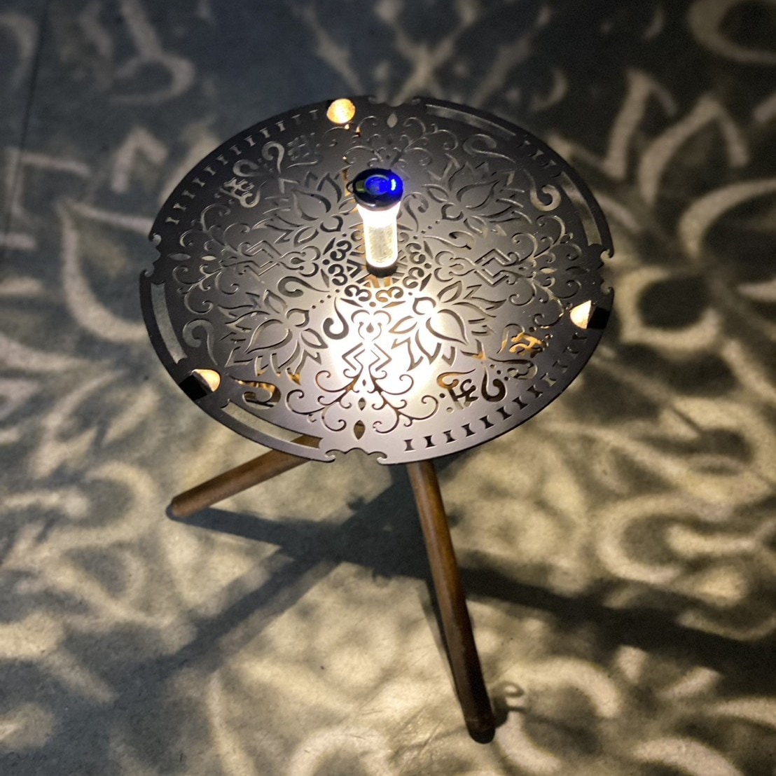 LOTUS】LIUTYシリーズシェードテーブル | LIUTYシリーズ | FicxMoC