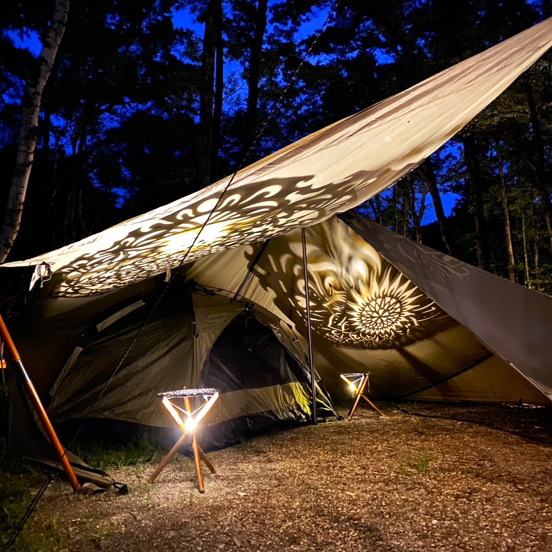 M.K.T】LIUTYシリーズ シェードテーブル | シェードテーブル | FicxMoC