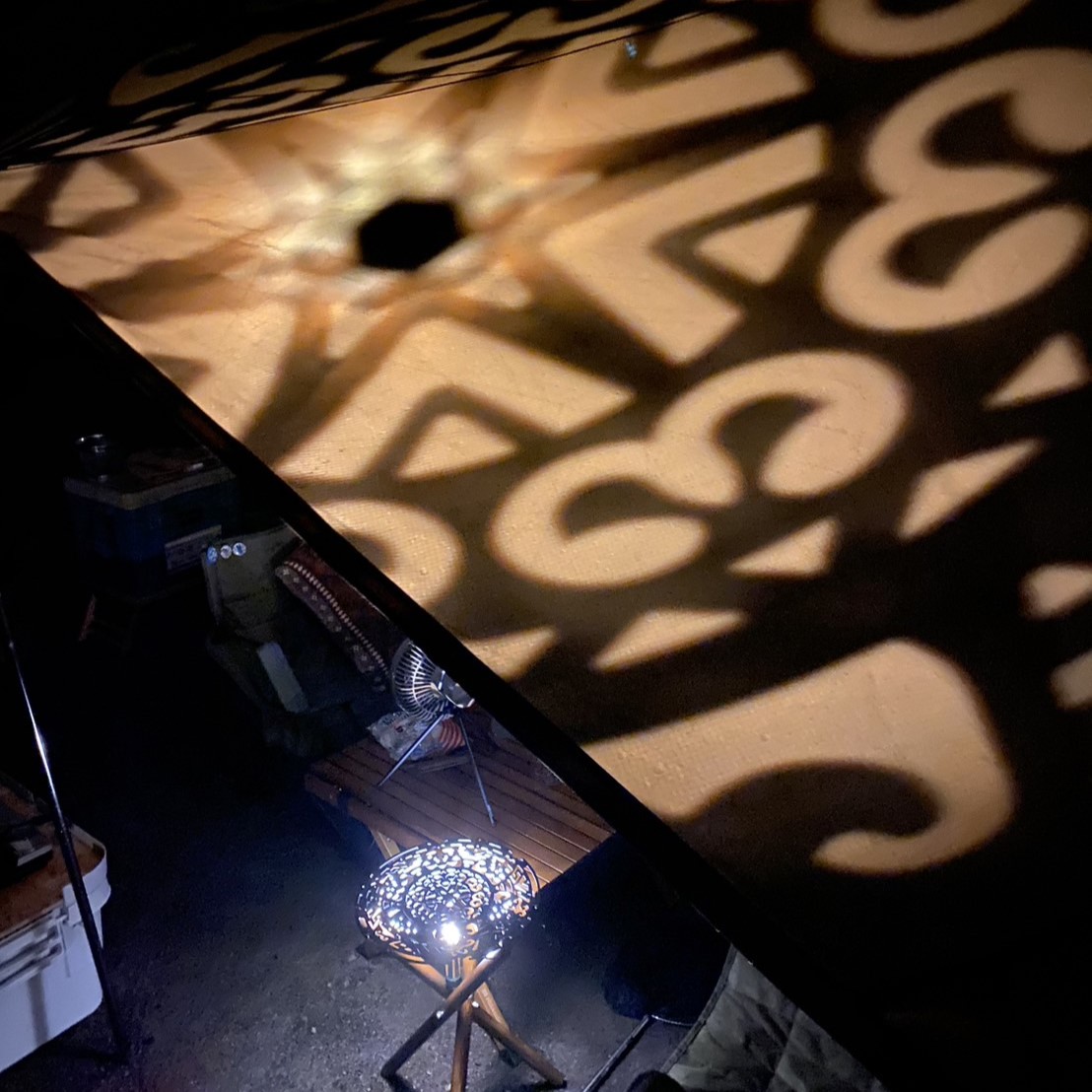 円形】LIUTYシリーズ シェードテーブル | シェードテーブル | FicxMoC