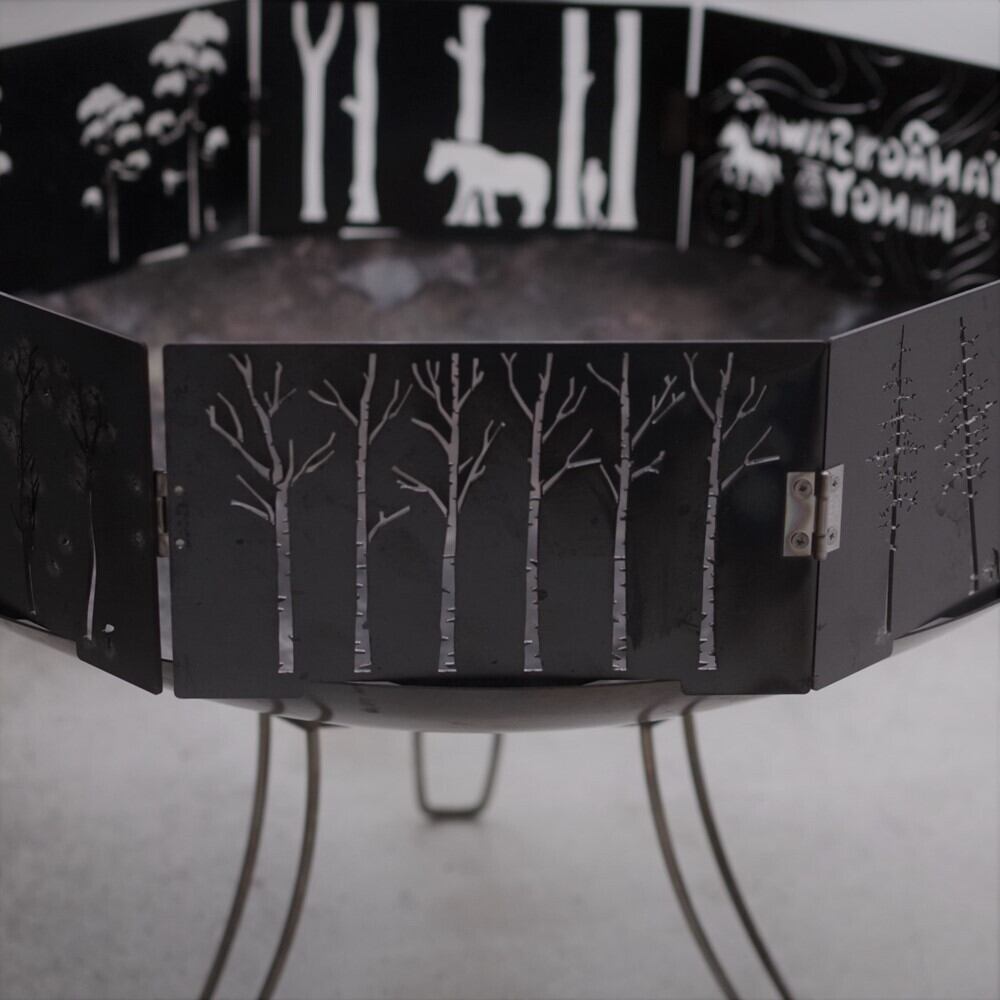 焚き火の「木漏れ日」に癒される。<br>焚火台ライフハック「KOMOREび」