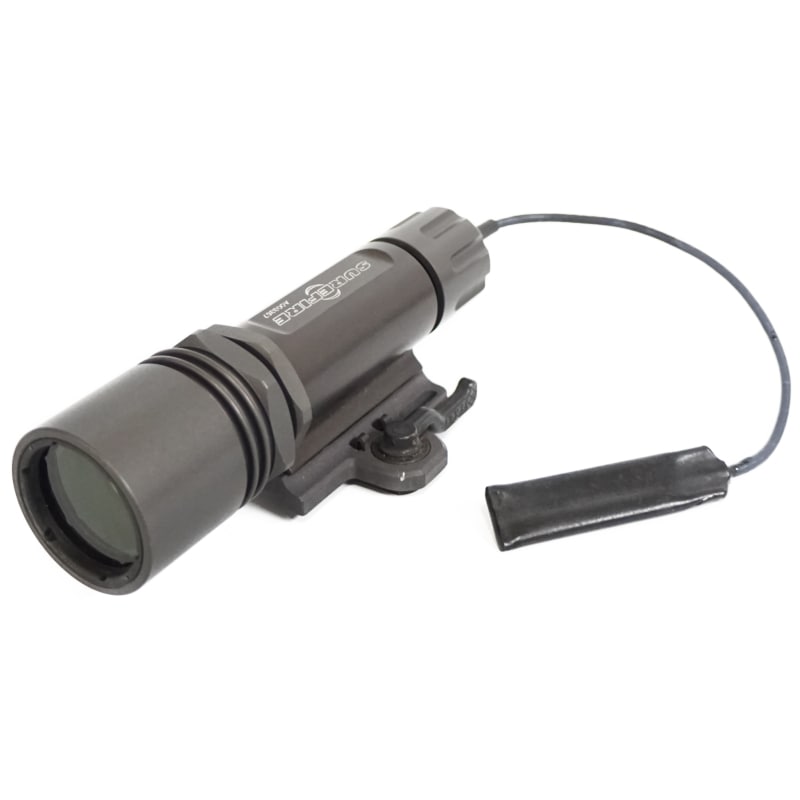 19029798 激レア!! SUREFIRE M952 6V タクティカルウェポン
