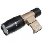 B>実物装備メーカー S～</B>,<B>SUREFIRE</B>,<B>ウエポンライト