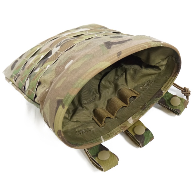 宅送] VOLK TACTICAL GEAR ロールアップダンプポーチ マルチカム