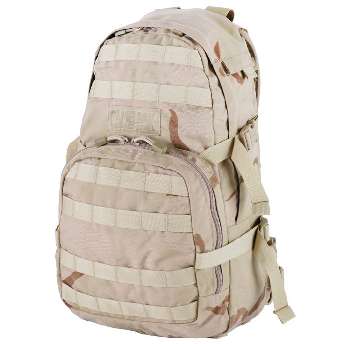 17080957 激レア!! CAMELBAK製 HAWG ハイドレーションアサルトパック