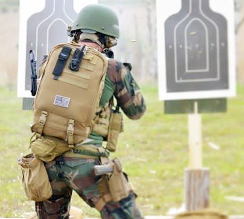 19029673 レア!! TSSI TACOPS M9アサルトメディカルバックパック 新座買蔵 TSSI製 M-9 コヨーテ アサルトメディカルバックパック 個人装備