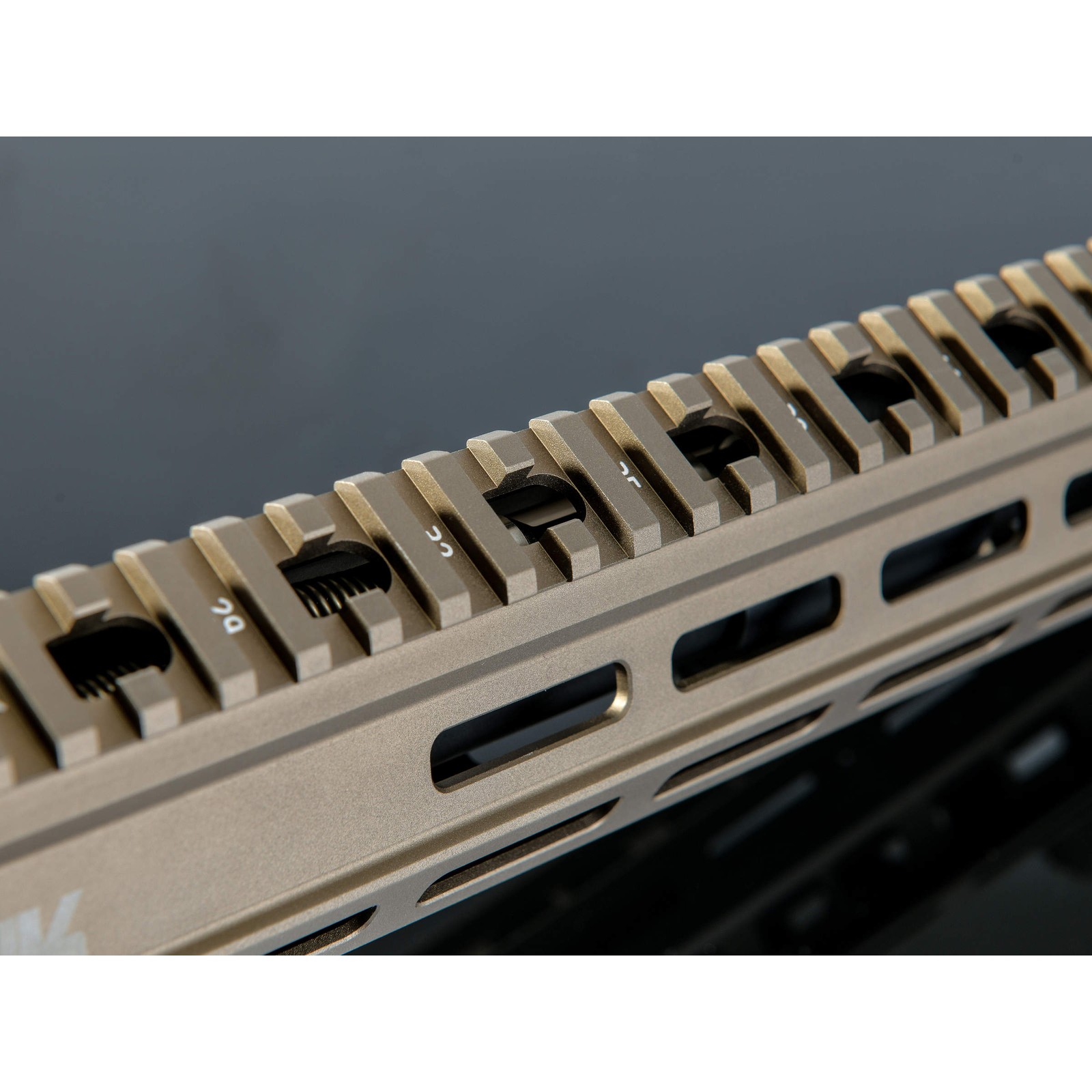 Umarex/VFC �����֥����Хå� H&K M110A1 SDMR (JP ver./HK Licensed) *���ܻ���/H&K �����饤�������� �����֡�VF2J-LM110A1-TN01�ۡڴ�A��