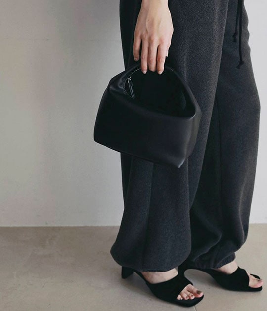 送料無料】【2026AW】anuke[アンヌーク] Onehandle Leather Bag ワン