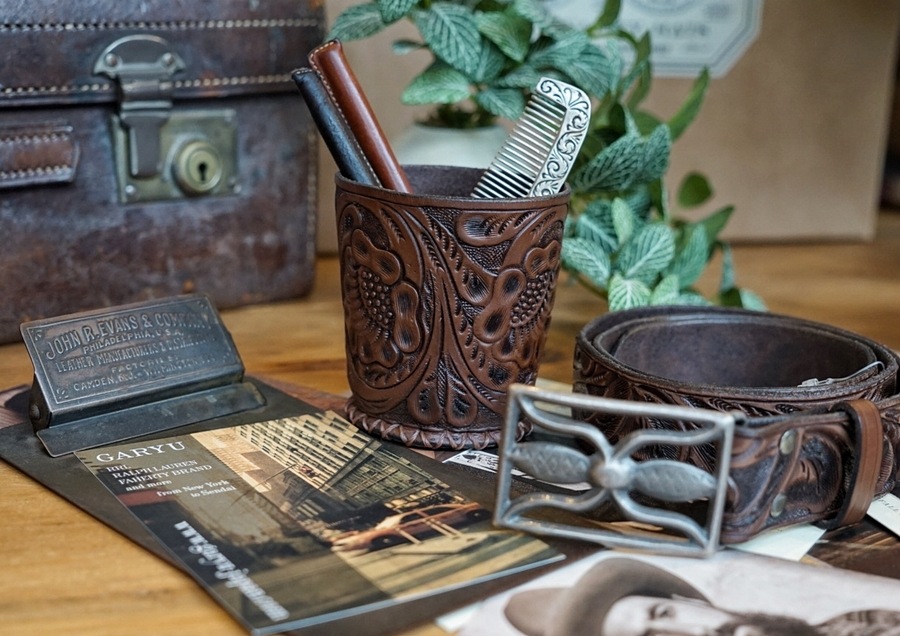 (���֥륢���륨��) RRL �ϥ�ɥᥤ�� �ġ���� �����ӥ� �쥶�� ���å� �ۥ���� Hand-Tooled Leather Cup