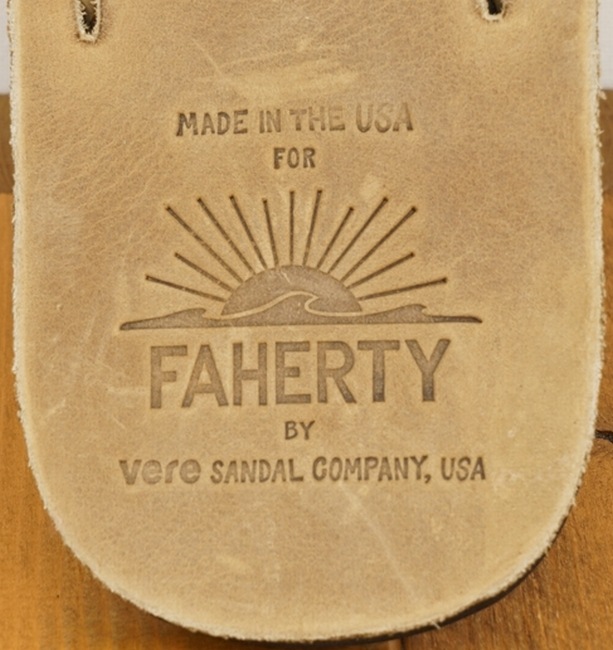 FAHERTY BRAND (�ե���ƥ� �֥���) �ƹ��� �쥶��������� �ߥǥ����� �֥饦�� ��� Faherty Sandal Medium Brown