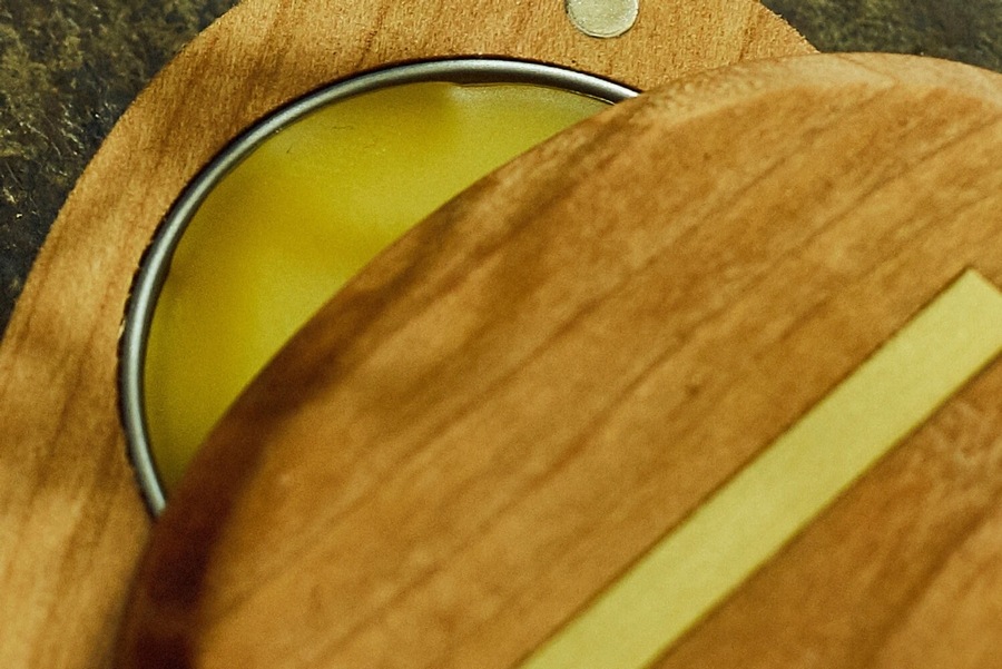 Misc. Goods Co. Valley of Gold ������ Solid Cologne ���ؤ��� ������ ����ꥫ�� �ץ쥼��� ��˥��å��� ��� ��ǥ�����